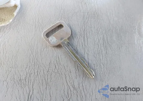 2003 Toyota Avalon Xl from USA, damaged, VIN 4T1BF28B03U304012